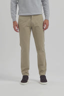 Chino Essentials | Sand